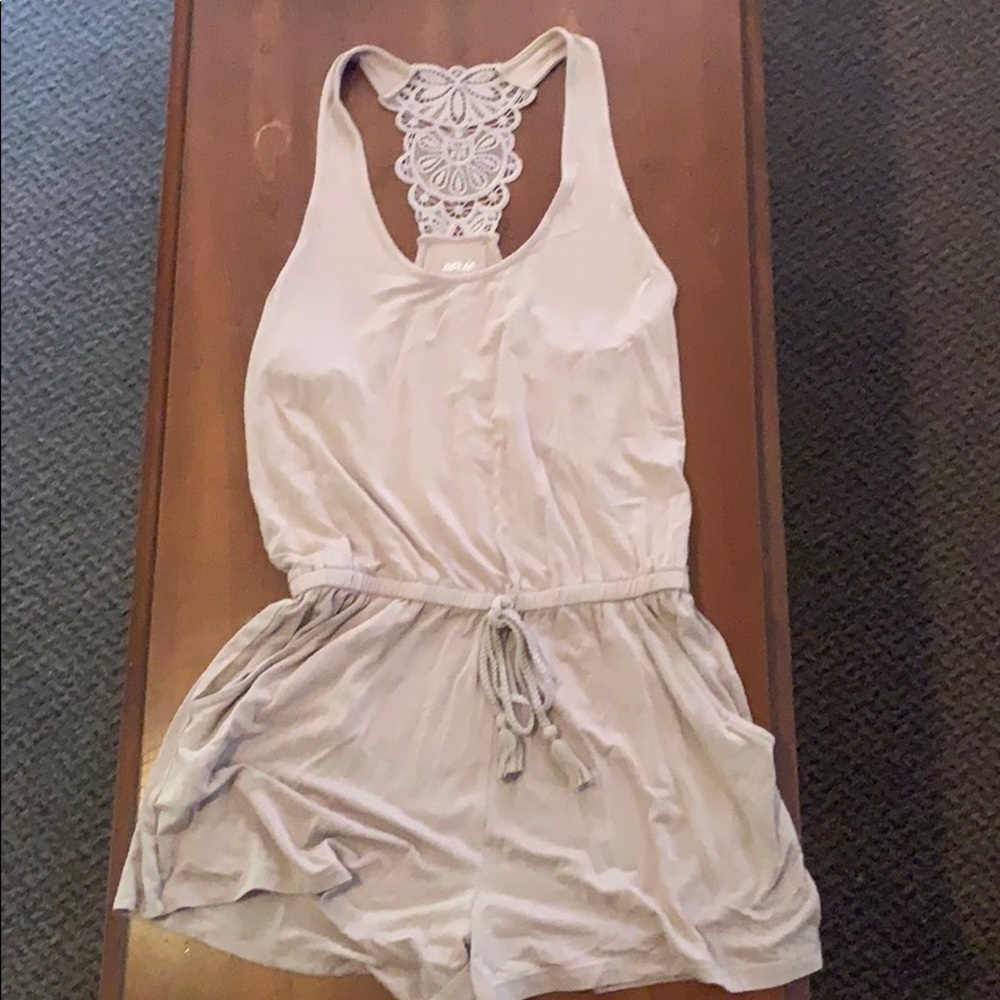 Nude romper